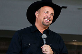 Garth Brooks Tickets